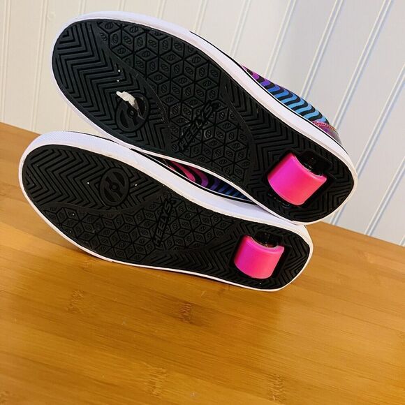 Heelys PRO 20 PRINTS BLACK RAINBOW Zebra Print Skate Rolling Shoe Women 5 YTH 4 - Picture 8 of 10